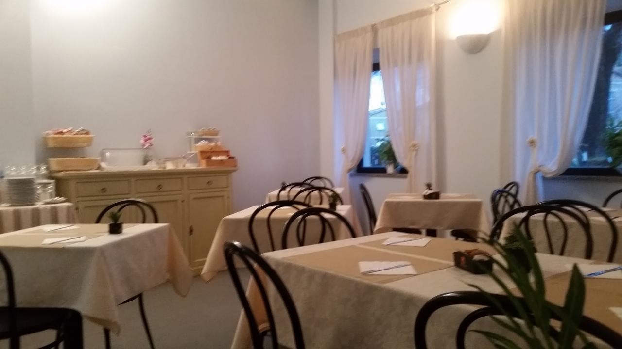 Hotel La Piccola Stazione 托里塔·迪·锡耶纳 外观 照片